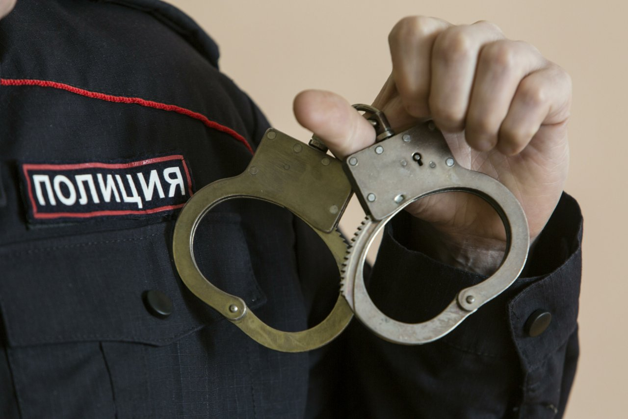 В Бутурлиновском районе полицейские задержали подозреваемую в причинении тяжкого вреда здоровью